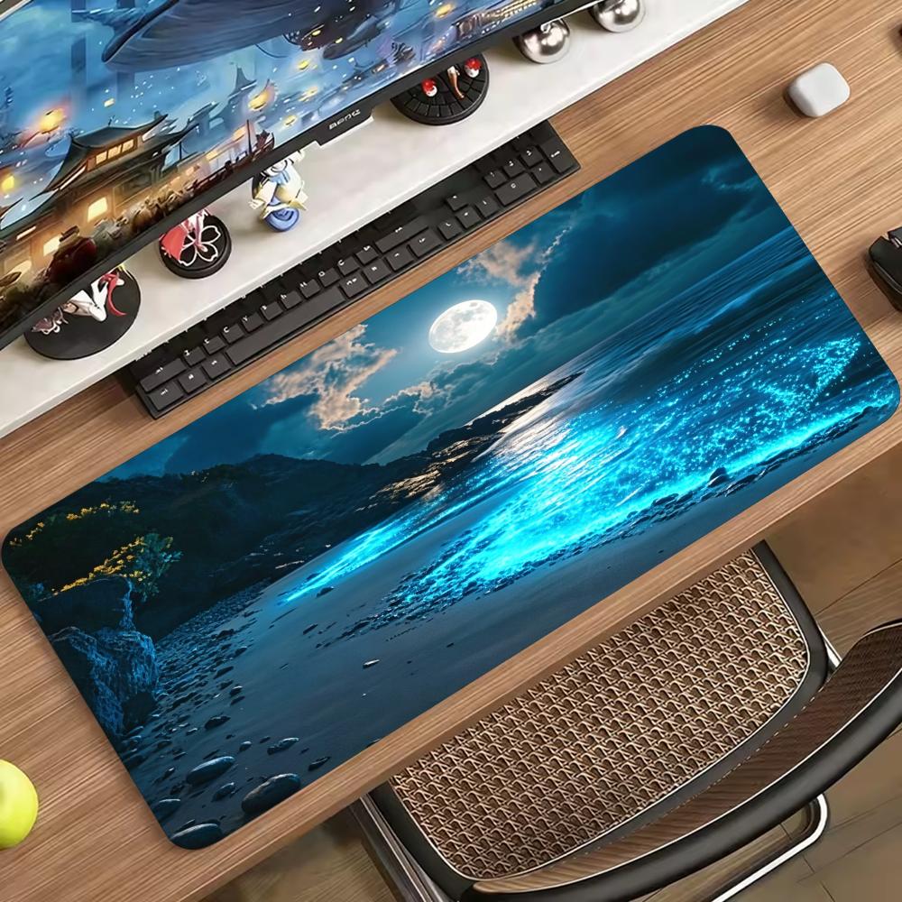 Calm Blue Sea Moon Scene Desig - Desk Setup Designer recension och pris