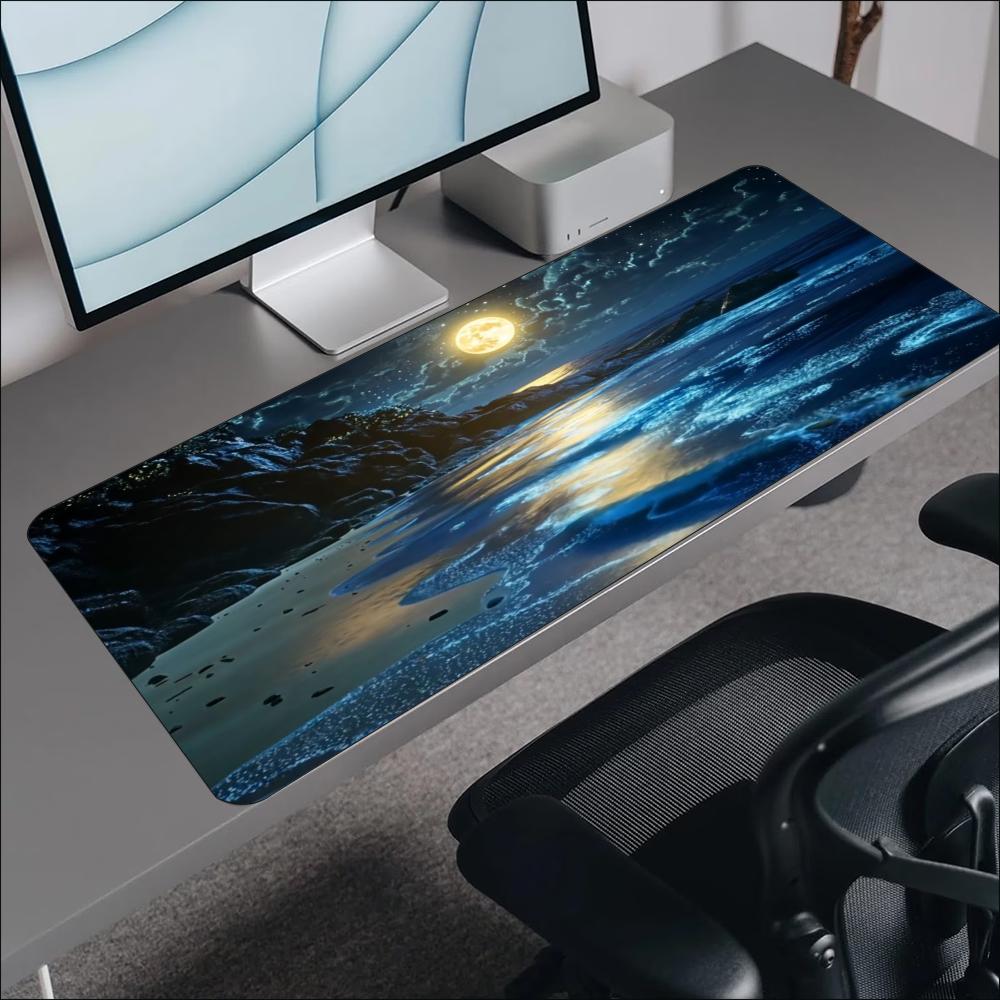 Calm Blue Sea Moon Scene Desig - Desk Setup Designer recension och pris